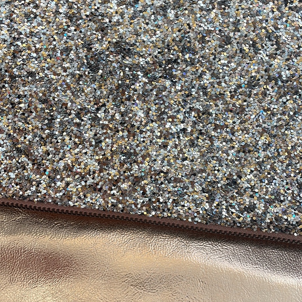 EXPRESS CLUTCH/SIDE BAG - Picture 2 of 5